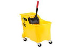[L-00014] Cubeta Con Exprimidor Rubber Maid